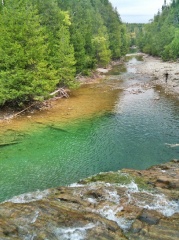 La rivière aux emeraudes, magnifique