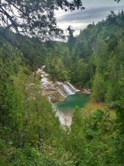 La rivière aux emeraudes, magnifique et vivifiante, mais faiche !